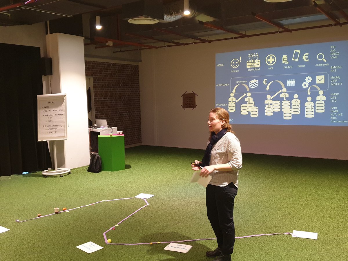 Dream on, was what I thought when I first saw #PersonalHealthTrain video. It's 2019, we are still dreaming about bringing health data silo's together guided by patient consent. But now Dutch government joined, <a href="/MinVWS/">Ministerie van VWS</a> <a href="/ZiNLActueel/">ZorginstituutNL</a> are implementing! Go Inga dtls.nl/fair-data/pers…