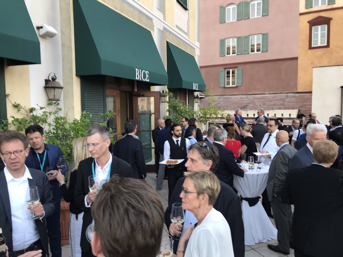 leviticuscardio's tweet photo. Last night 's events. Our symposium at the @ishlt. It was a successful evening  #ISHLT2019 #hearttransplant #FiVAD https://t.co/I4KNrI3kib