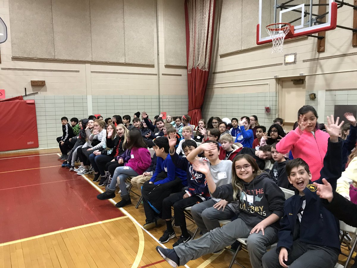 SpringmanMiddle's tweet image. 5th grade visits are off to an excellent start! #WeAreD34 #ROAR34