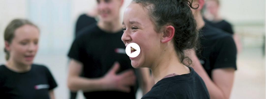Listen to @ENBallet's Artistic Director <a href="/TamaraRojo1/">Tamara Rojo Diez</a> as she talks about #DanceJourneys, an engagement project that our very own <a href="/RenaudWiser/">Renaud Wiser</a> &amp; Malgorzata Dzierzon have been involved in directing and co-choreographing Uncharted a piece for 70 children youtu.be/Pwbr3kL3MoQ