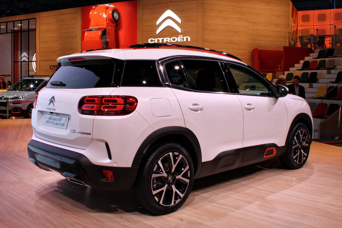 ArshaConsult's tweet photo. Le grand retour du @GroupePSA en #Inde sur le marché ultra-dynamique de l’#automobile avec sa marque @Citroen. https://t.co/MJvTzsvs3D https://t.co/2deWz158Zd