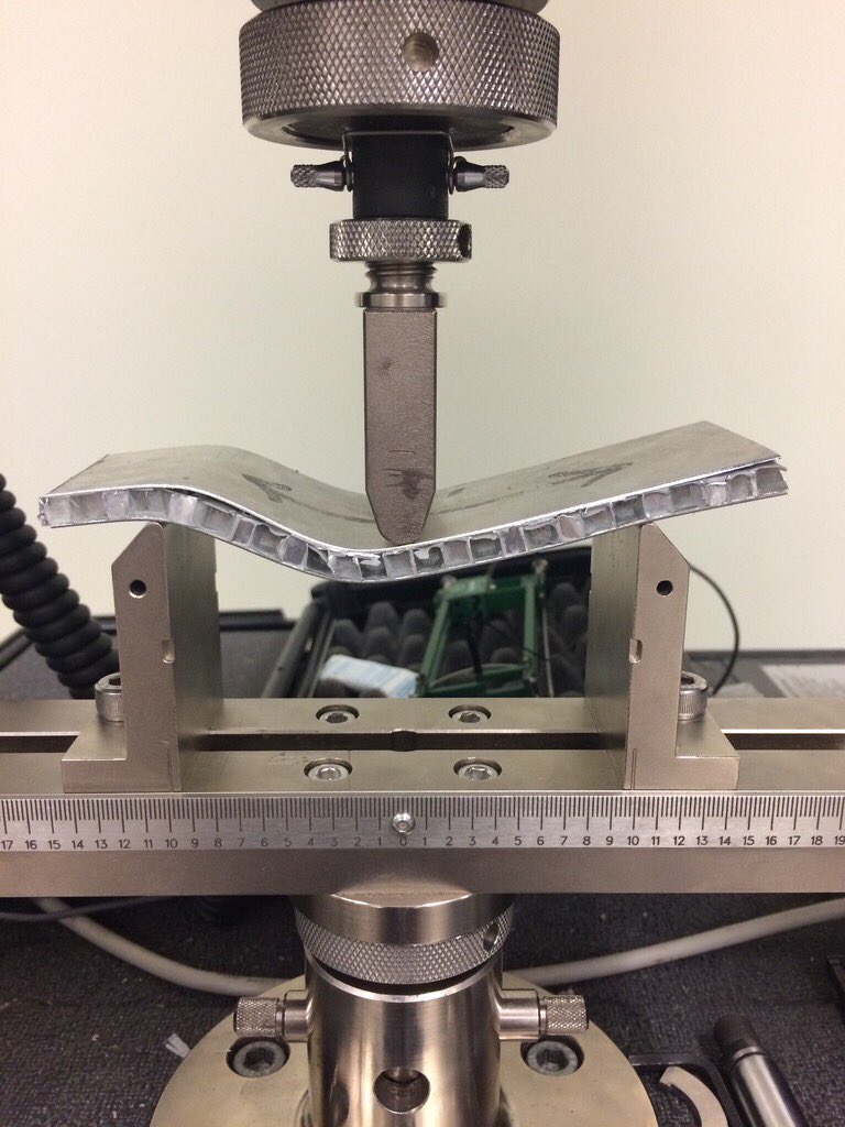 TeamHyperlynx's tweet image. Material testing and verification of the primary structure is underway! Check out our website for more information on the team, our history, and ways to support the hyperloop concept! denverhyperlynx.com #Hyperloop #SpaceX #breakapod