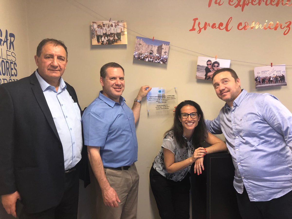 Itongadol's tweet image. #Javaia Israelit inauguró en #Argentina primera oficina regiónal y reafirmó compromiso con #Latinoamérica
itongadol.com/noticias/val/1…
 #Israel #javaiaisraelit #GustavoLevensohn @MasaIsrael #TaglitBirthright @birthright #Onward @Isaac_Herzog #amoshermon @AgenciaJudia @IsraelinSpanish