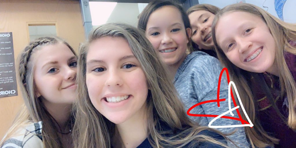tseymour02's tweet photo. got some new freshies today !! #selfiewithastranger https://t.co/VxmeW0O02o