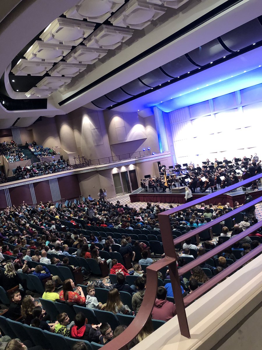 Topeka Symphony this morning with my 5th grade Stallions. <a href="/SheridanUSD475/">Sheridan Elementary</a> #gallopwiththestallions