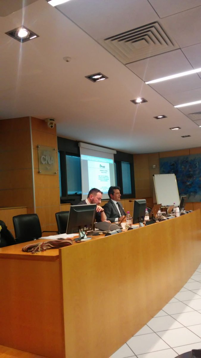 ANIE_Fed's tweet photo. E' in corso presso la sede di @CNAModena la seconda tappa del Seminario promosso da #ANIECSI relativa alla Variante V5 alla norma @CEInorme 64-8 e le novità per la protezione da sovratensione. Presentata inoltre nuova APP di @Prosiel_ “Libretto d’impianto elettrico“. #ANIE2019 https://t.co/5JAD8EsS81