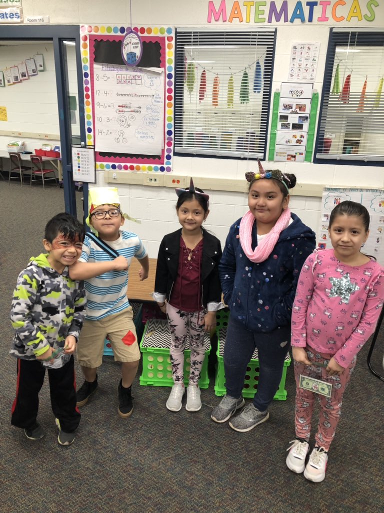 frosty_psych's tweet photo. Helping Club “Spring Back to School Spirit Week” celebrating our favorite book characters!
 @D59Byrd #D59Learns https://t.co/SGKg6xBNk2
