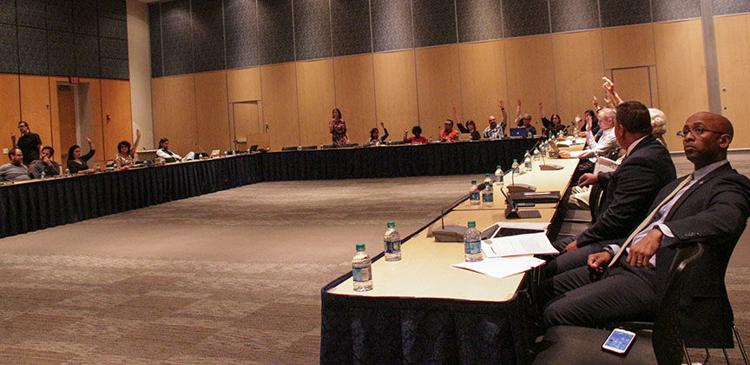 TheGeorgeAnne's tweet photo. The Georgia Southern University faculty senate voted down a new faculty workload policy Wednesday, designed to outline new average workload expectations for the three main areas of a faculty member's workload.

Read more here: https://t.co/Q7O68gT4zD
Article by: @KC_GSU https://t.co/a6PltKc5iU