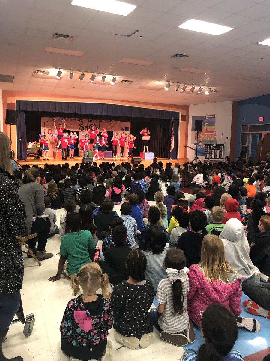 JordanMDawn1's tweet photo. The Lewisville Conservatory actors did an amazing job performing Dear Edwina today!! What talented kiddos! The Rockbrook students loved it! https://t.co/9A6nTGSnAA