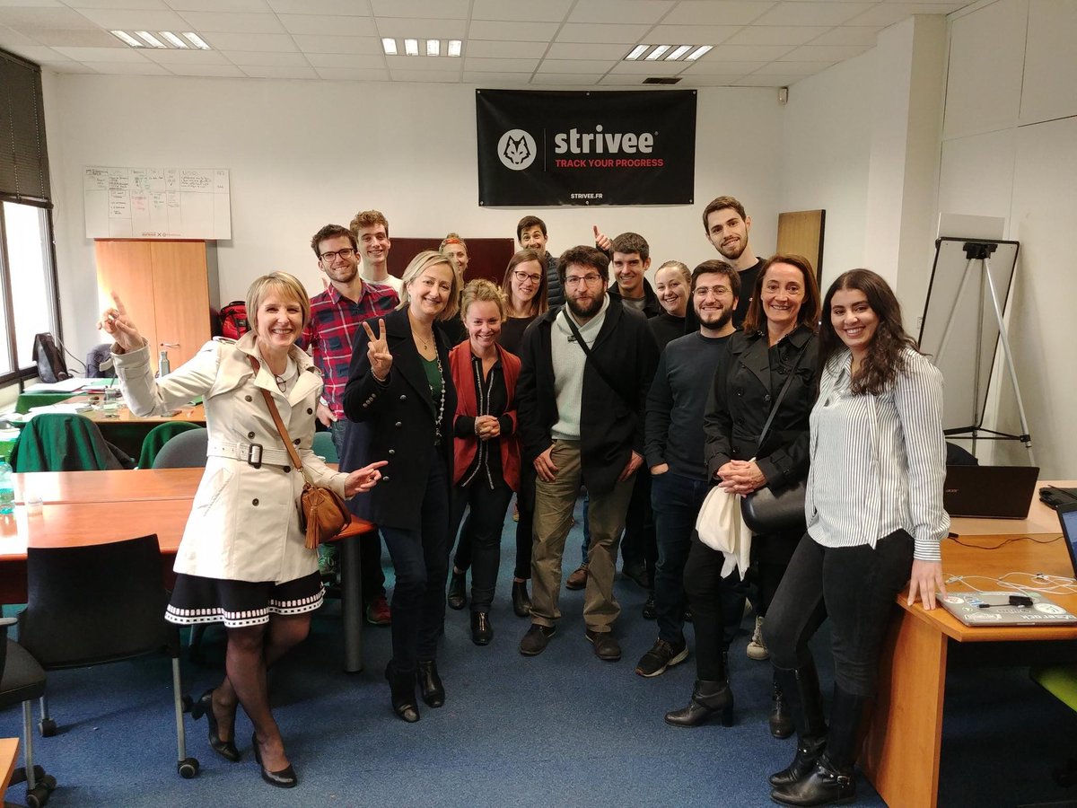 Manu_Incub's tweet photo. Merci @MagalySimeon pour les échanges ce matin en compagnie de @nath_forge @MContent d'@alptis et @Alexboulme ! Bravo pour l'accompagnement de @groupe_mgen dans sa volonté d'#innovation ! Bravo aussi pour le développement de @LilyFaciliteVie une superbe #startup ! https://t.co/3rBkBMpJTr