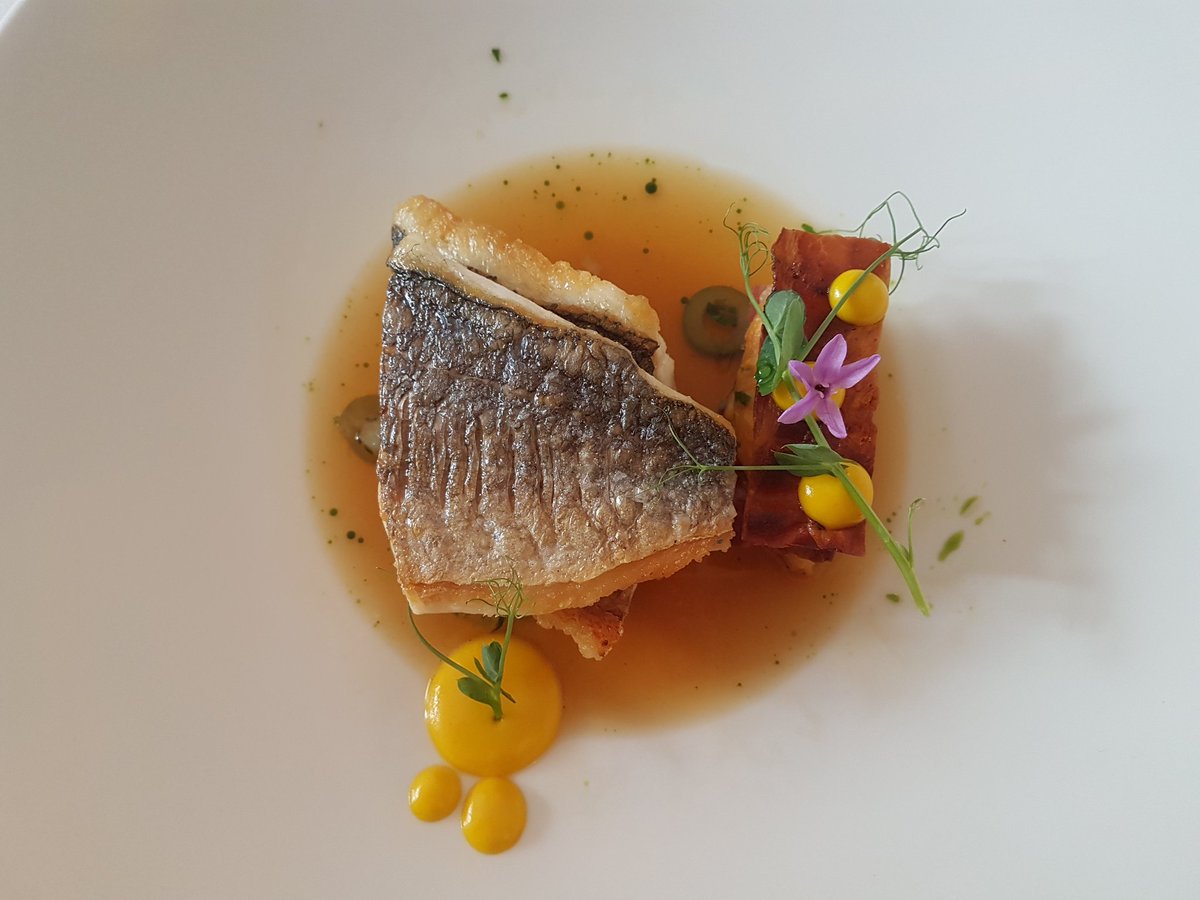 CathCouzensPR's tweet photo. Delicious dining @FoodAtFishmore @fishmorehall today. Thanks to all the team!
#Foodie #Ludlow #HotelPR #PerceptionLoves https://t.co/CUbNILpYlv