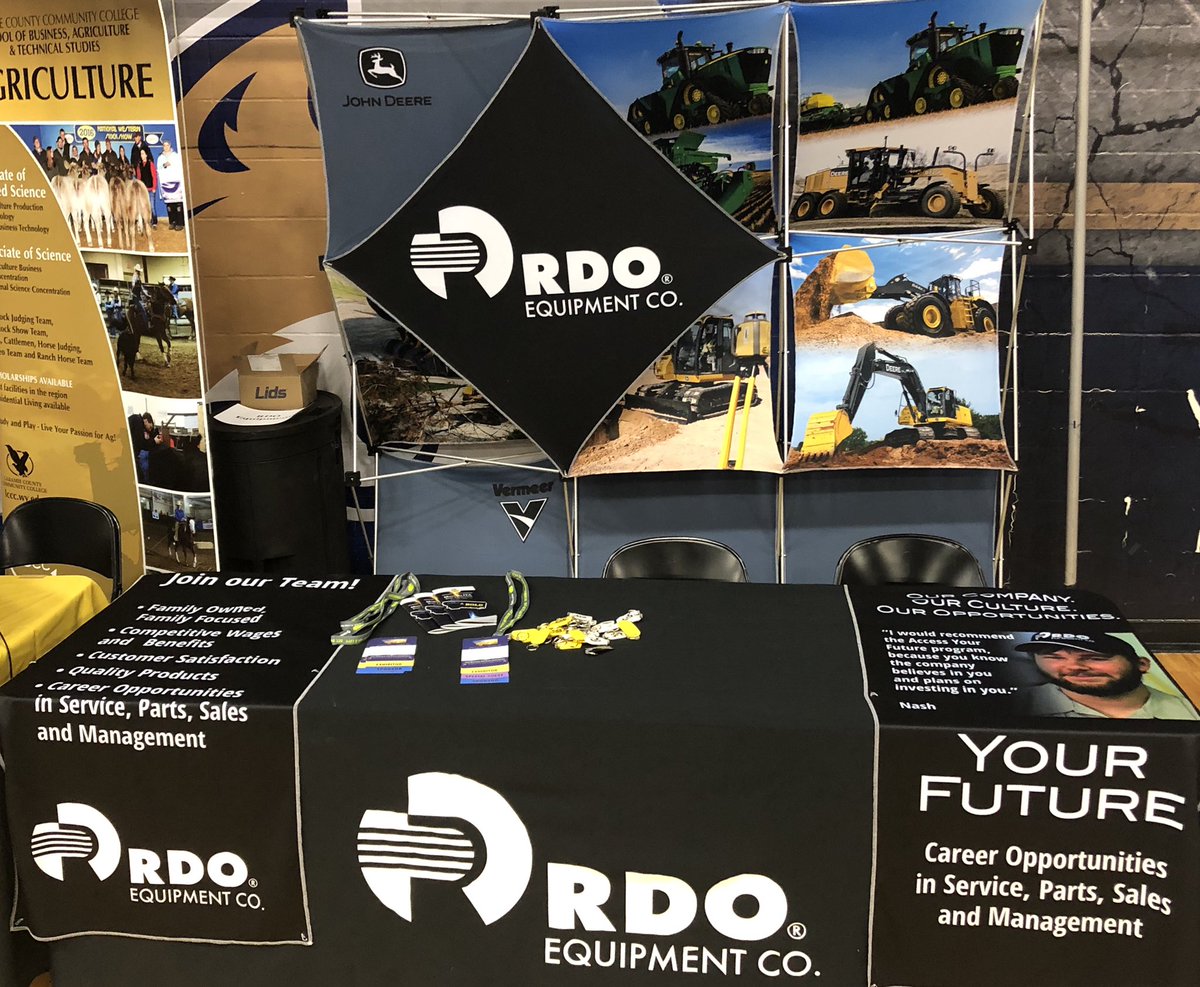 RDOICAdam's tweet photo. A great day in Bozeman supporting the Montana  @FFAfoundation!
@rdoequipment   @JohnDeere   @topcon_today https://t.co/EgW3bfk3Bh