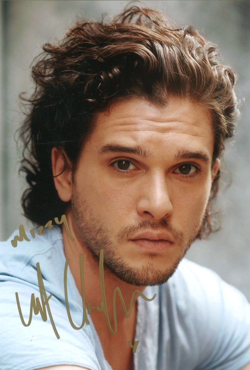 NegansMiz's tweet photo. Only 2 weeks after #WSCGermany the local print shop managed to scan my 2 autographs. I just admire how they poured extra dust over the photos and carefully scanned it with love and passion. #Service 🤨
#MizzyMetJoshAndKit 😊 https://t.co/h56jw8MHtU