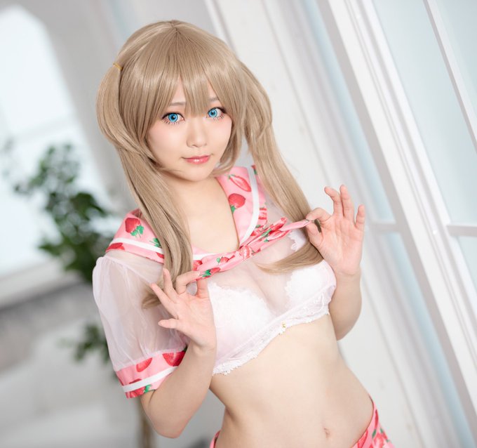 Twitterのコスプレ画像15