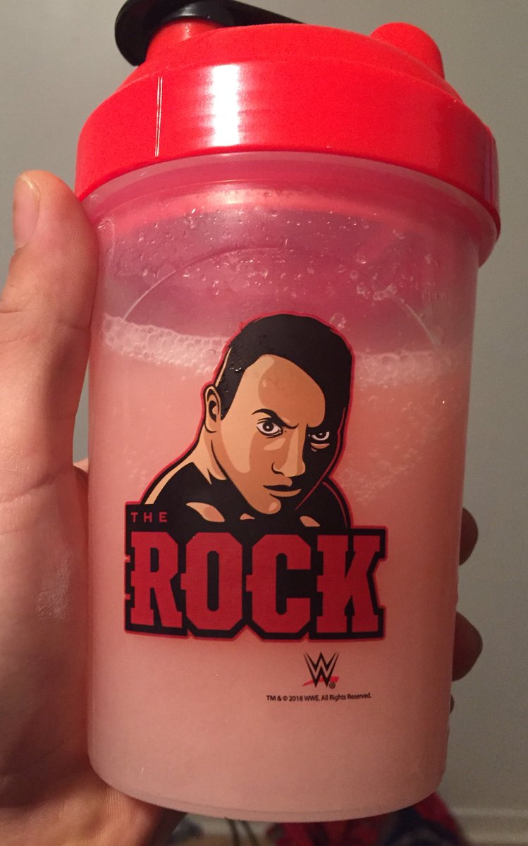 TigerHoodsTv's tweet photo. Good morning y’all! Just dropped the kids off at school! 

Waking up with @misskittypirate and @GFuelEnergy(Strawberry-kiwi yum!) !!

Waiting for that #WarriorsDen to see what @ForHonorGame has in store!

So excite , much anticipate https://t.co/CGFeBuXhXo