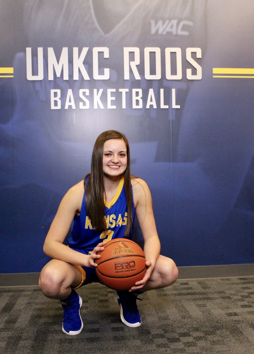 mandyjwillems's tweet photo. All Glory to God! #RooUp #RingTeam 🦘 https://t.co/uqNDee2JsA