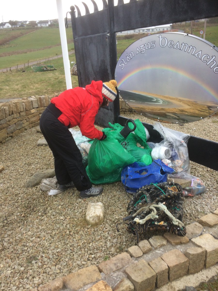 donegalcouncil's tweet photo. #BigDonegalCleanUp Shout out to @LYIT Green Campus Team on their clean-up today &amp; trainees from @DonegalYMCA who did a beach clean on Magheroarty beach yesterday in wind &amp; hail as part of their teamwork project on Plastic Pollution. 
Get involved ➡️ https://t.co/zmd1Gak6fc https://t.co/LZyh241ww3