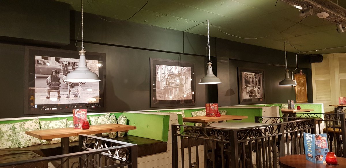 LouMurrayF1's tweet photo. All set up at @decubanewcastle ready to welcome guests for the @GetCXY event on #CustomerExperience #CX #GetCXY https://t.co/0wThp71ZLP