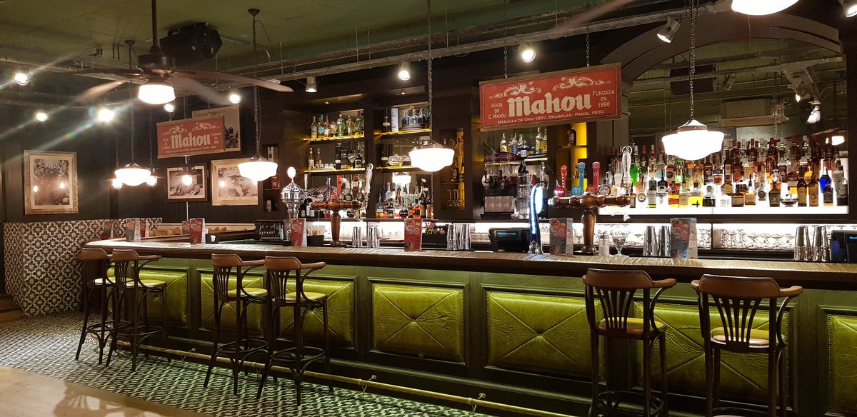 LouMurrayF1's tweet photo. All set up at @decubanewcastle ready to welcome guests for the @GetCXY event on #CustomerExperience #CX #GetCXY https://t.co/0wThp71ZLP