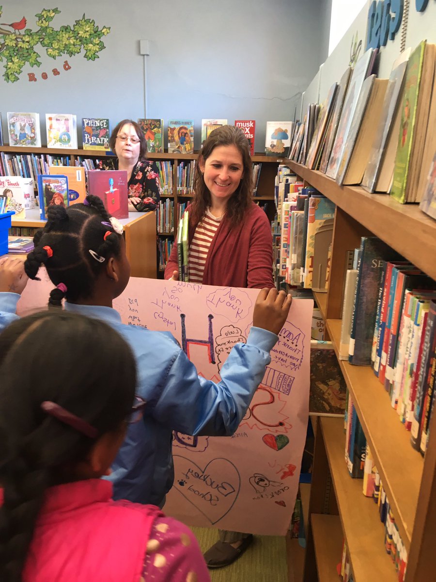 j_steffen2000's tweet photo. Happy School Librarian’s Day to Mrs. Montstream from the 4th grade ambassadors and all of us at Buckley! @b59kmontReading @MPS_Buckley @mpspride https://t.co/3dTwm7kZZ4