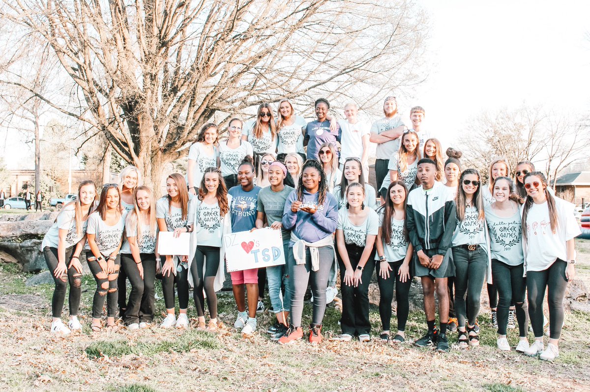 Tennessee ✰ Delta Zeta tweet media