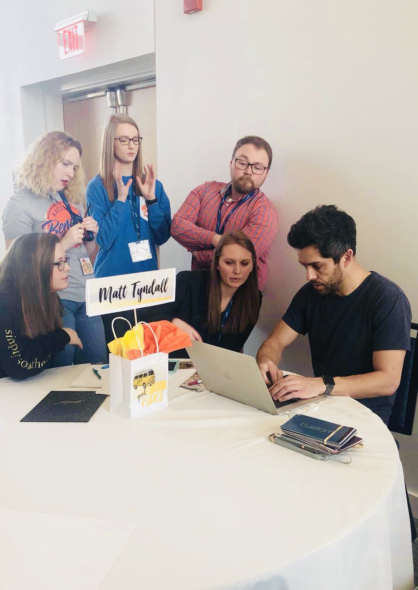 TimberTints's tweet image. We are saying YES to the cover at our 2020 Yearbook convention!! #goodvibes #jostens