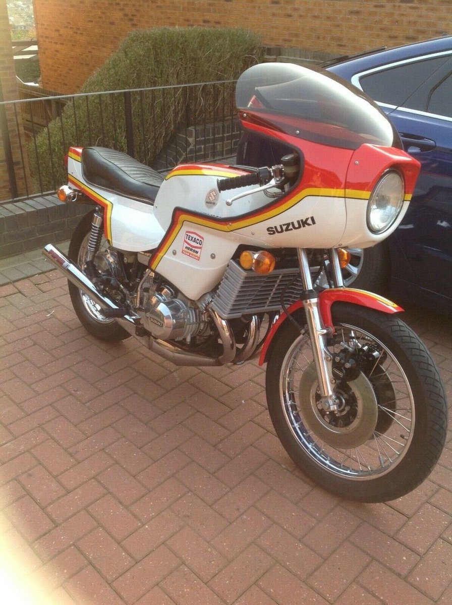 bazz hutch tweet media