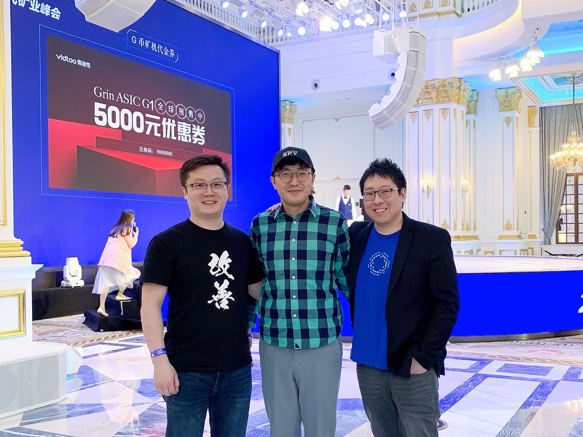 Excellion's tweet image. Turns out that @satofishi was a #BlockstreamSpy all along. No wonder #SegWit2x failed! 🕵🏻‍♂️