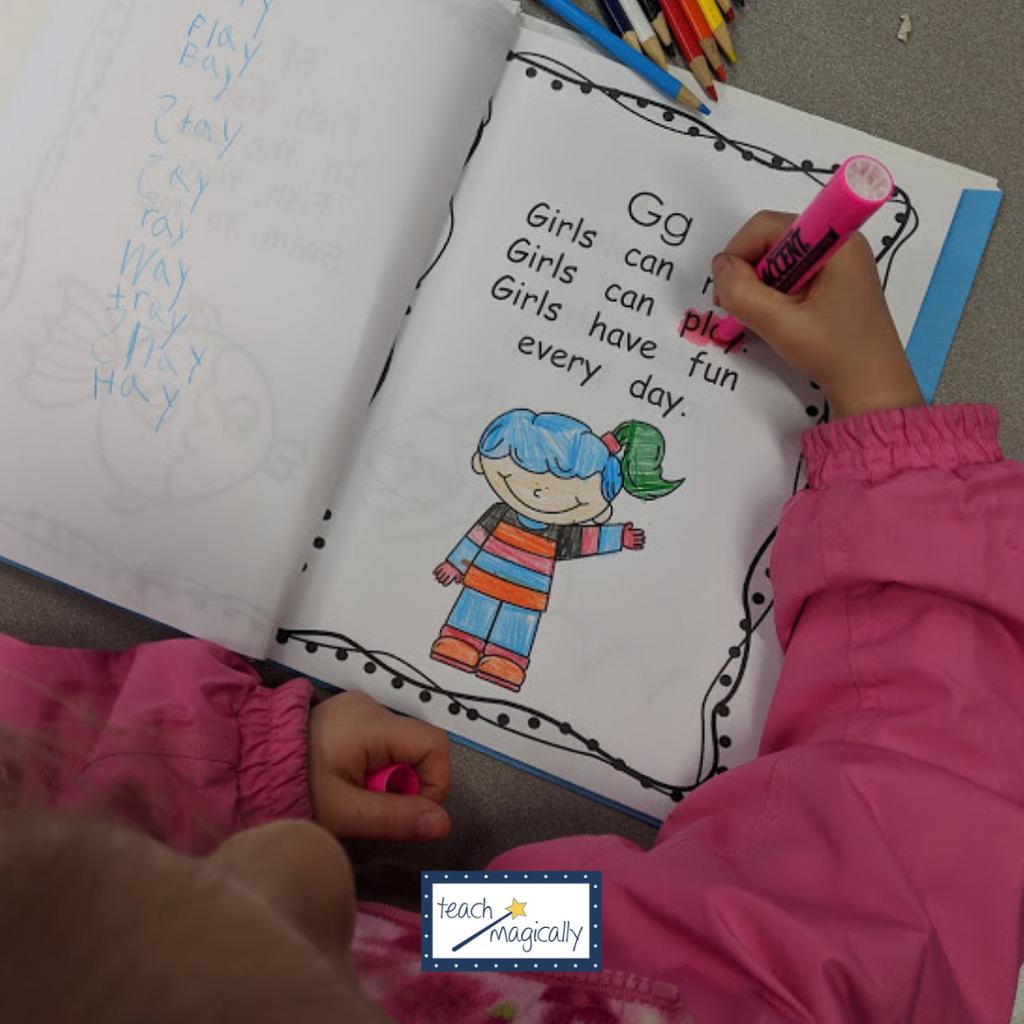 TeachMagically's tweet photo. Once again these alphabet poems helped with phonics! Working with -ay can be so difficult but in context learning happens easily! The "magic" of easy, sight word poems! #teachmagically #kinderchat
Check out
👉https://t.co/tdDzmojVvp https://t.co/8vhR7G6tqJ