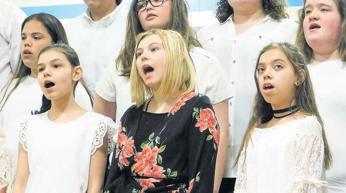 RandCoSchools's tweet photo. Uwharrie Ridge Six-Twelve's recent Cultural Arts Night is featured in today's Archdale-Trinity News: https://t.co/yrL7fbmMpt @UwharrieRidge @atnonline https://t.co/5xhL7IeSx6
