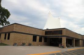 AgassizRadio's tweet photo. Sheila's #QOTD: The Hjemkomst Center is a classic Moorhead landmark, and is seeing more and more events hosted there. What kind of events would YOU like to see at the Hjemkomst? https://t.co/0rMotV8nD5