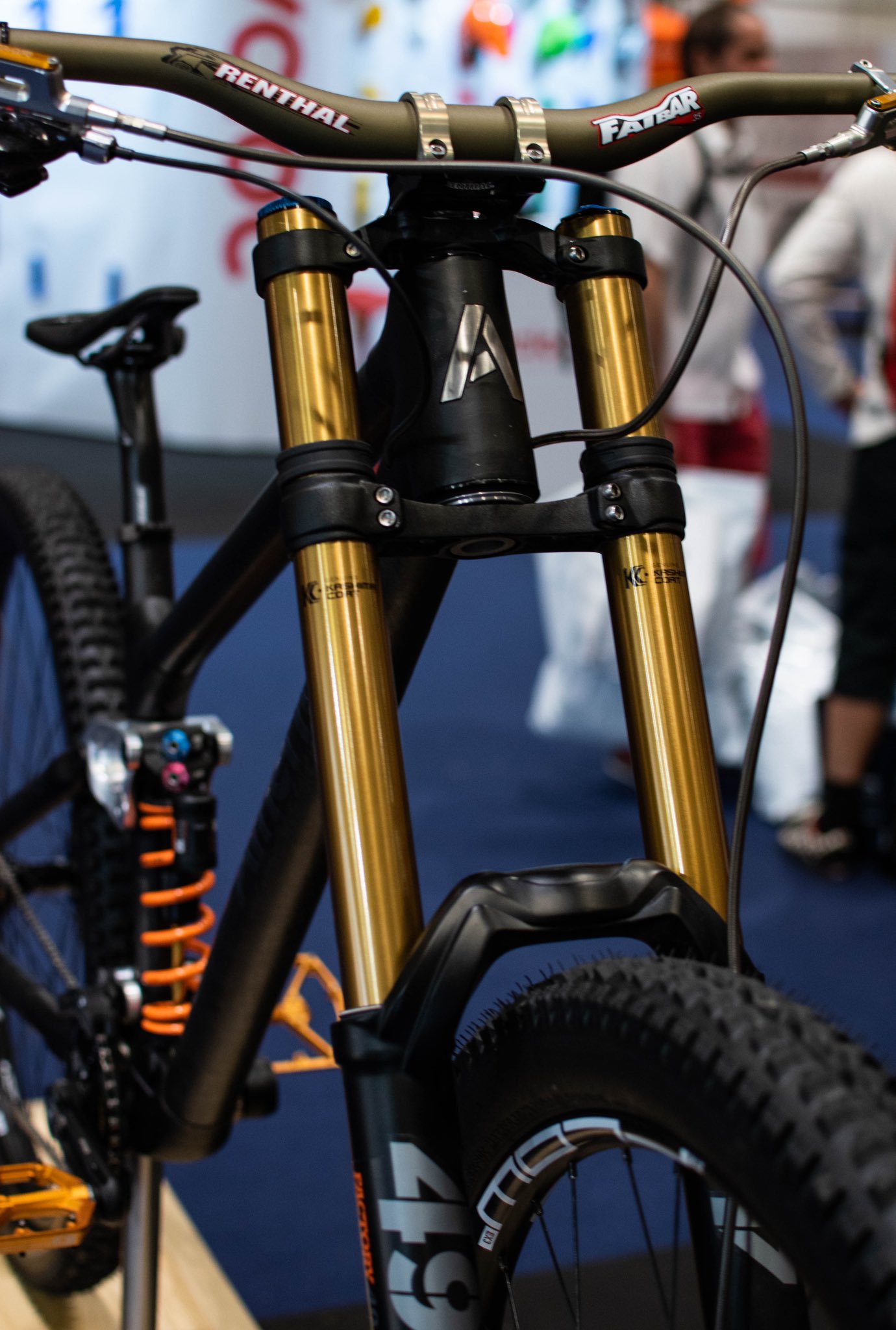 gee atherton bike