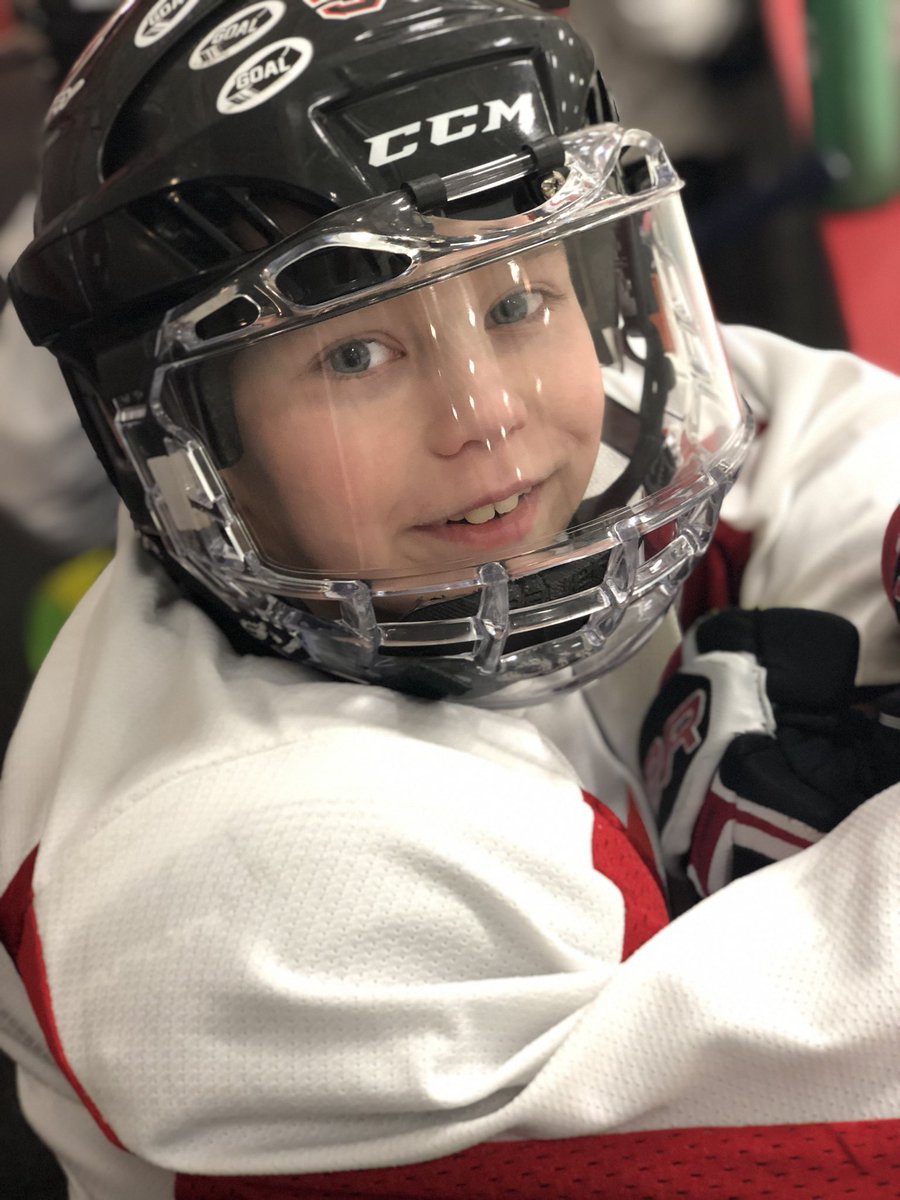 nconway1108's tweet photo. Braeden is a second year Mite and always helping the younger kids on the ice! We play in Niles Saturday and I would have loved to surprise him with a @Chicago_Wolves game after his game in Niles! #WolvesKINDKids https://t.co/LIS0wVeLsF