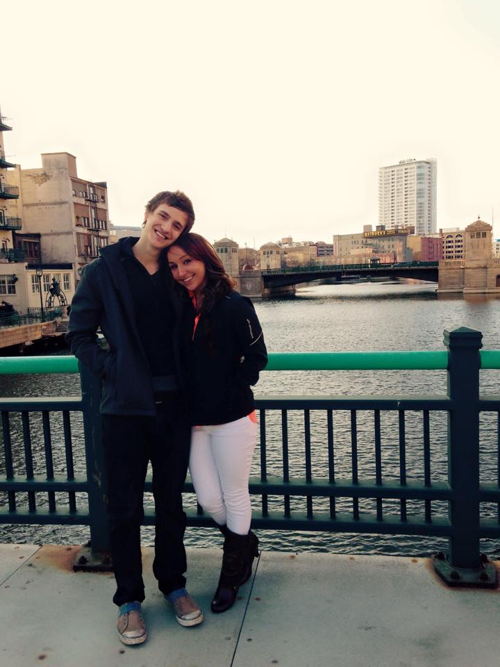 JessicaBlevins's tweet image. FOUR years ago. Wow. how different do we look?! @Ninja