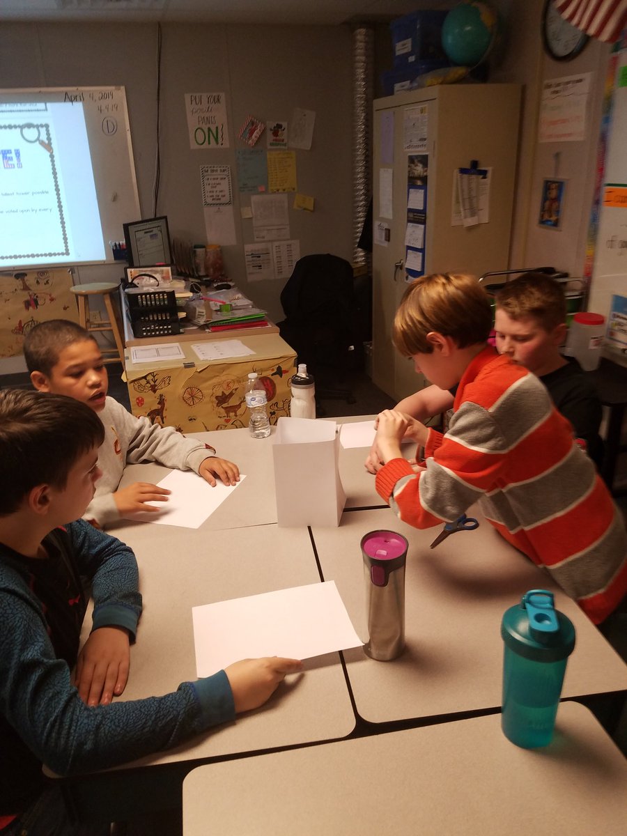 brianblum_'s tweet image. 5th grade Ss in Mrs. Lloyd&apos;s Social Studies class were tasked with building the tallest structure they could of paper.  The catch: They had to decide how to build it in a democratic government and how to build it with a monarchy govermnent telling them what to do.  #NRVikings
