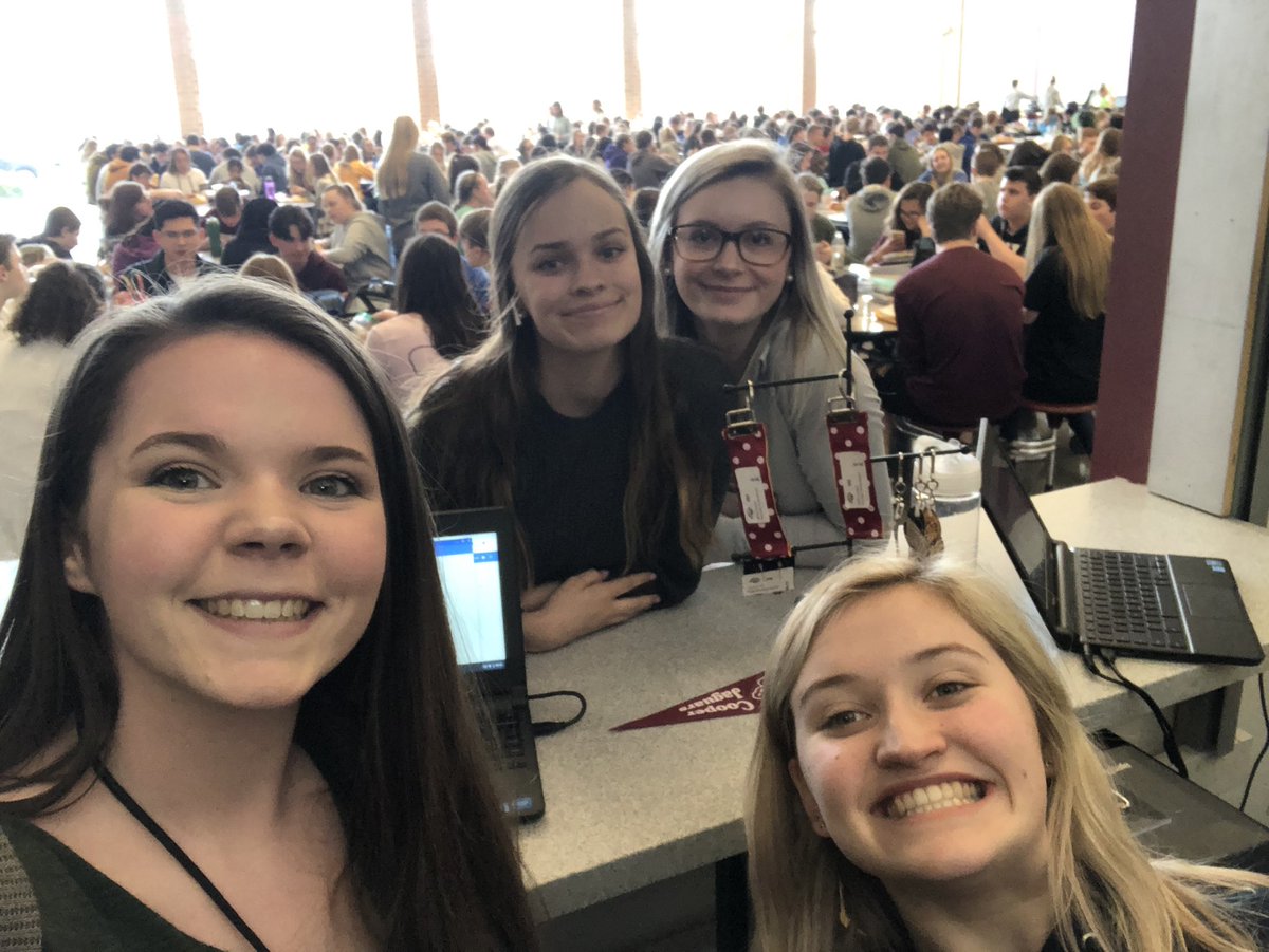 GreatRCstore's tweet photo. We got em! #cooperkindness #selfiewithastranger https://t.co/FwnMTbGKHG