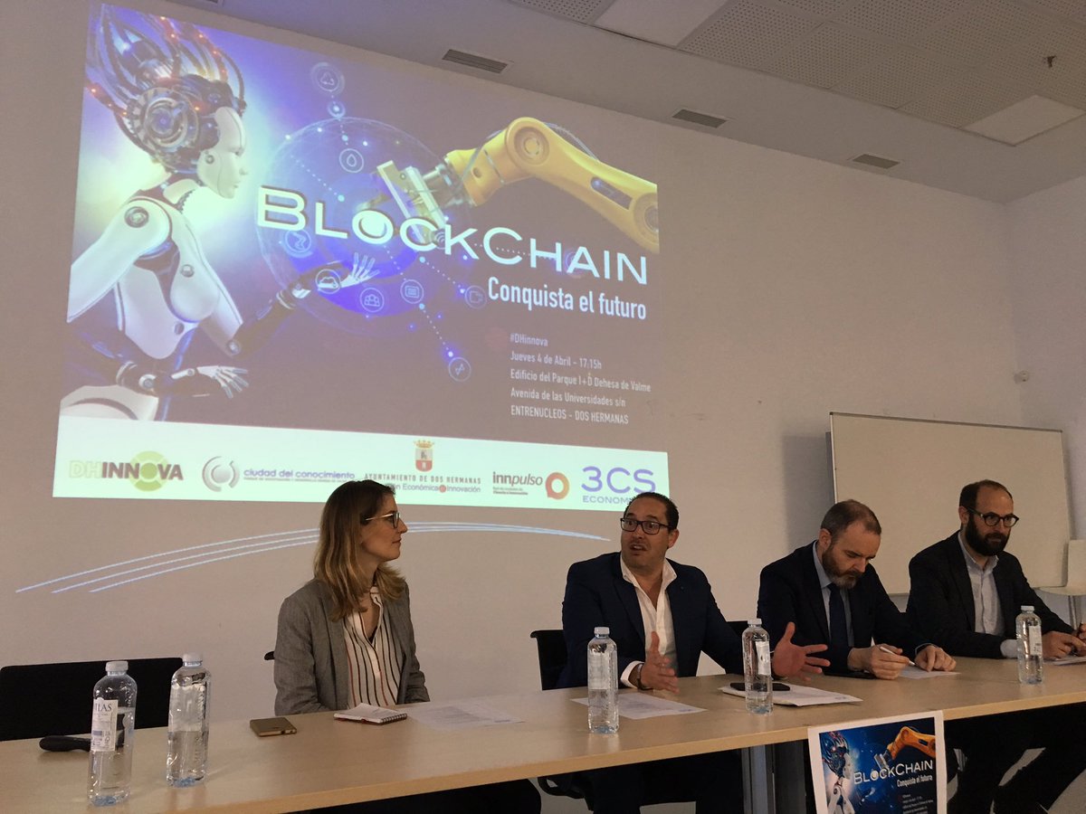 CorJasv's tweet photo. Hoy conquistando el futuro con la jornada sobre #Blockchain en @Ayto2Hermanas #DHinnova @3CSCAMBIOS https://t.co/sVLPbZfGjt