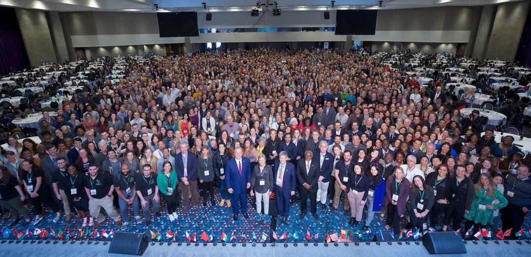 Congratulations to all of the new Climate Reality Leaders! We are ready to #LeadOnClimate and encourage others to join bit.ly/2R1l2gm #ClimateAction Check if presentations are happening near to you bit.ly/2FiCcn7 #ClimateChange