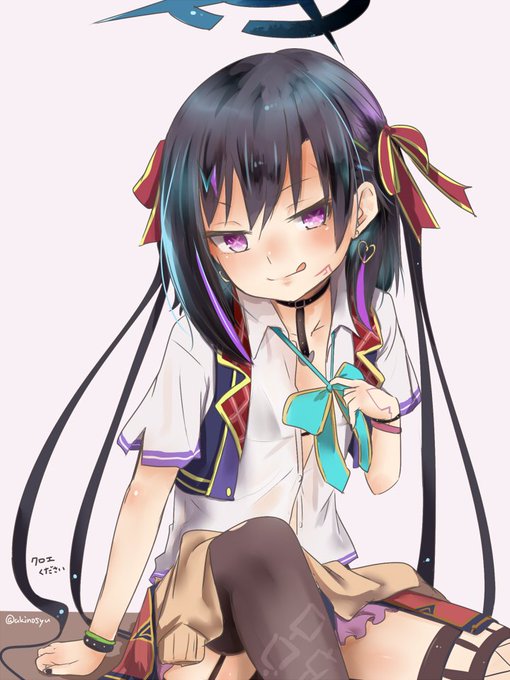 描いたら出るかなと淡い希望をこめて勢いで描いた学園クロエ
わりとまともな格好してるかと思ったら全然そんなことなかった・・・
すり抜けまくったのでふて寝します

#アイギスお絵かき 