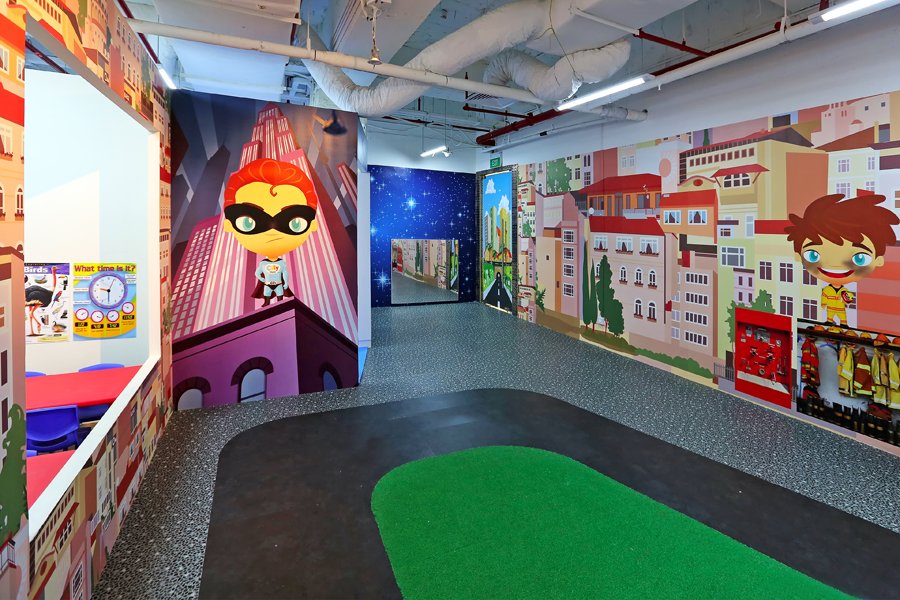 segramexico's tweet photo. The City by Littlez junto con Procomp Printset crean decoraciones para paredes asombrosas y seguras para salas de juego infantiles en interiores, con las tecnologías de impresión HP Latex. #HP #HPLatex #SEGRA #segraisthenewblack https://t.co/tRrronULyp