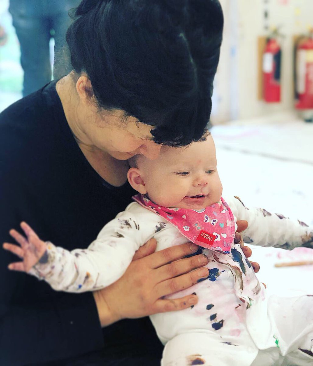 EmmaJB1985's tweet photo. Arwen loved #MessyPlay yesterday with @TickyLowe #ruthincraftcentre #paintkitchen #rainbow #promotingcreativity https://t.co/Is0L1jY0sQ