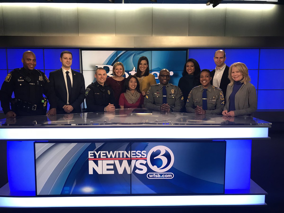 manchester_pd's tweet image. Public Information Officers from around the area took time to show our appreciation for our local news media on #NationalHugANewspersonDay. WFSB Visit Photos
