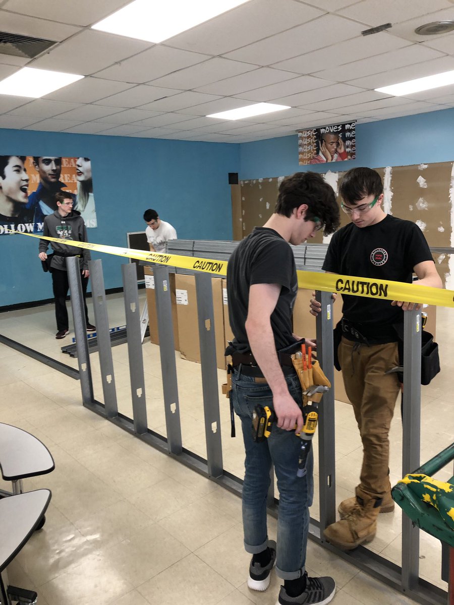 SmithfieldCTE's tweet photo. Engineering students hard at work building a new student lounge! #SmithfieldCTE #SHSLegacy @MrMacari https://t.co/2krI4HbLbB