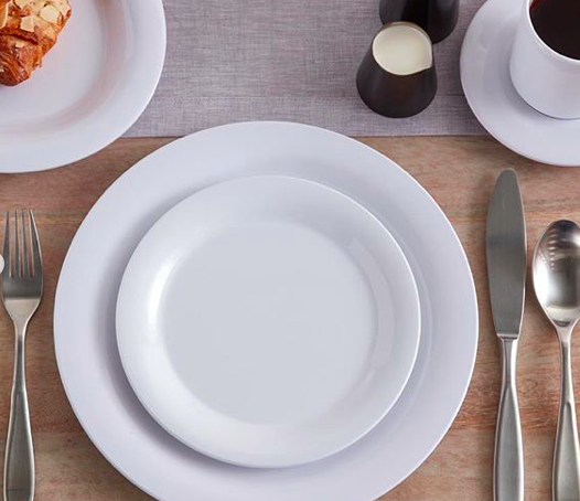 WalkingMatters's tweet photo. We’re thrilled to present the Jane Collection! 😍 
@AmerMetalcraft's brand-new “basic” dinnerware line is anything but ordinary. Simple and versatile by design, these plates, bowls, cups and platters serve as ideal backdrops for all types of menu items. 
#TabletoMatters https://t.co/Uuf9POckNk