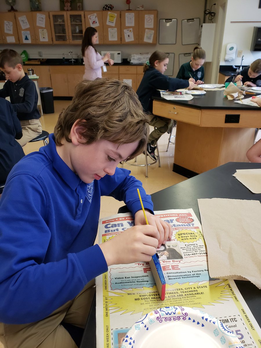cozimm's tweet photo. And so we move on to the next phase .... PAINTING of our derby cars!!!!  #nardinacademy  #attentiontodetails  #pinewoodderbycars https://t.co/99dYDfjwrv