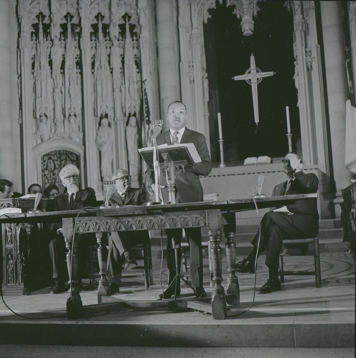 52 years ago today...

“A time comes when silence is betrayal.”

[thread]

#MLK
#April4
#BeyondVietnam
#ThrowbackThursday