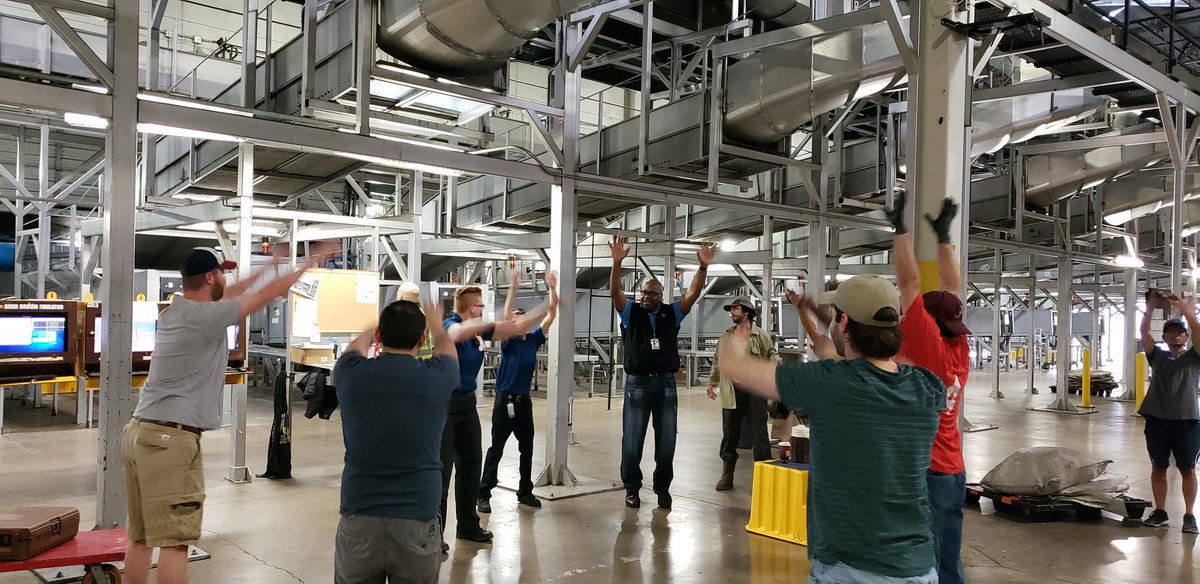 day_lions's tweet photo. Morning stretches on PD3 Rebecca Bonsall leading her crew to start the day. #PCM #IndyDaySort https://t.co/rXN8an8LQg