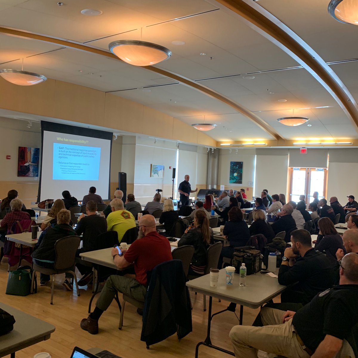 ArlingtonVaFD's tweet image. Today the High Threat Response Team taught #UntilHelpArrives Train-the-Trainer to 60 new instructors. Made possible by a regional grant, this class will enable more people in the region to get #trained &amp;amp; #empowered to act during an Active Violence event. ow.ly/pXii30okxFc