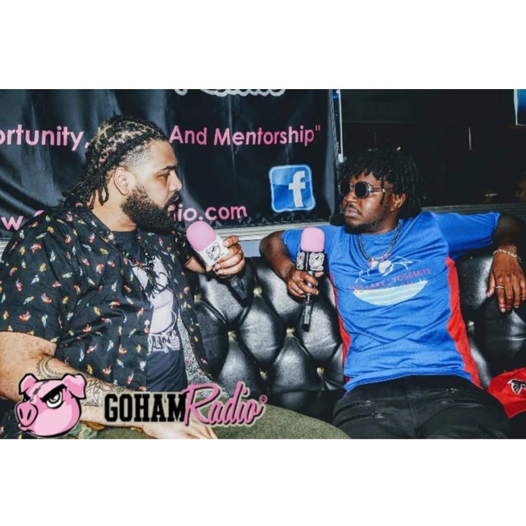 SlongDanglr's tweet photo. #SanDiegoDopeGirls @tiltwoclub @gohamradio #slongdanglr #daygomusic @BryBluesss #sandiegomusicscene s/o @rxchg for the interview #sixoneninepm Album coming soon ! https://t.co/v0kUvP7cYI