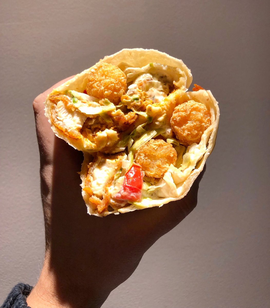 It’s like a burrito, but TOTally better! 🙌🏼😋🌯 #NationalBurritoDay #ConradsGrillChicago